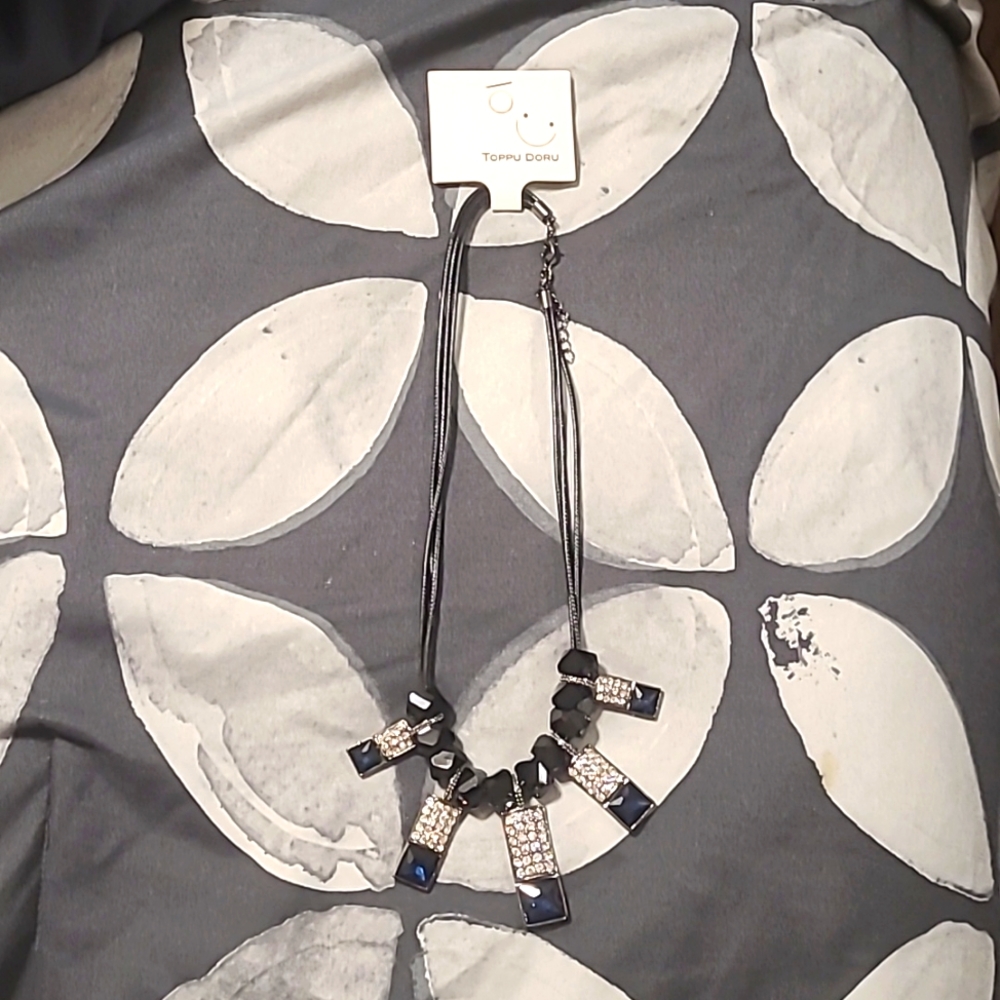 Toppu Doru Necklace